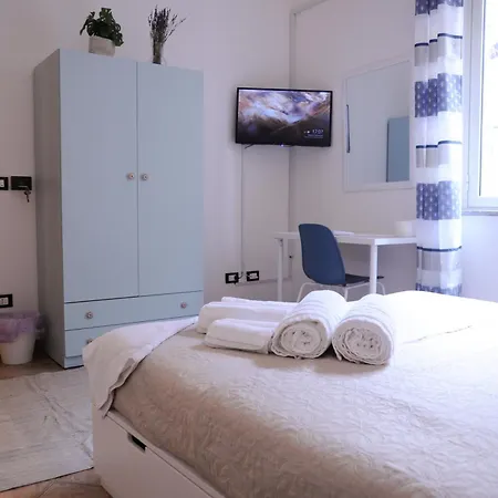 Le Finestre Su Ballaro Apartamento *