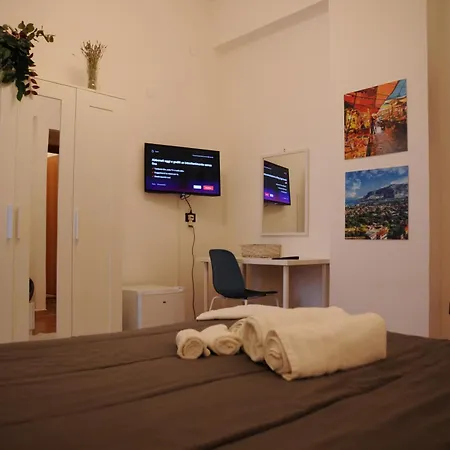 Le Finestre Su Ballaro *