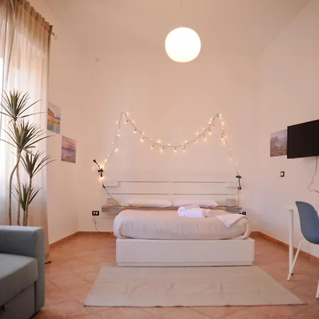 Le Finestre Su Ballaro *