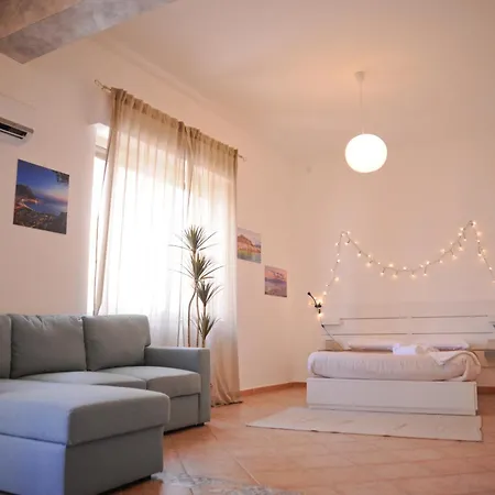 Le Finestre Su Ballaro *