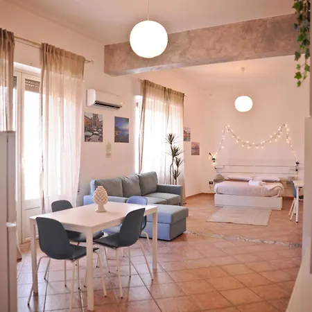 Апартаменты Le Finestre Su Ballaro *